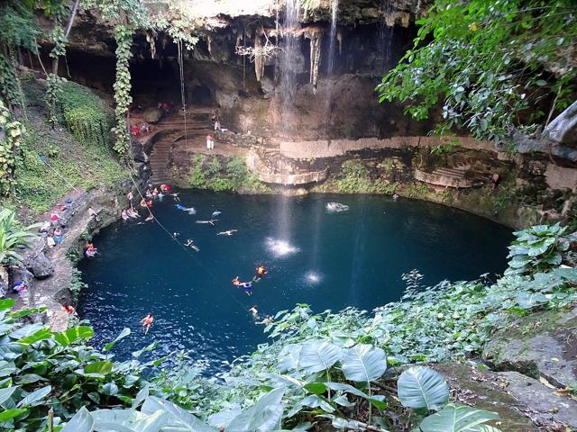 Cenote Zací